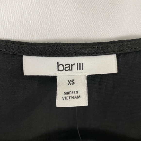 New Bar III Lace Hem V-Neck Balloon Sleeve Crop Top Cropped Blouse Black Size XS - Picture 13 of 16